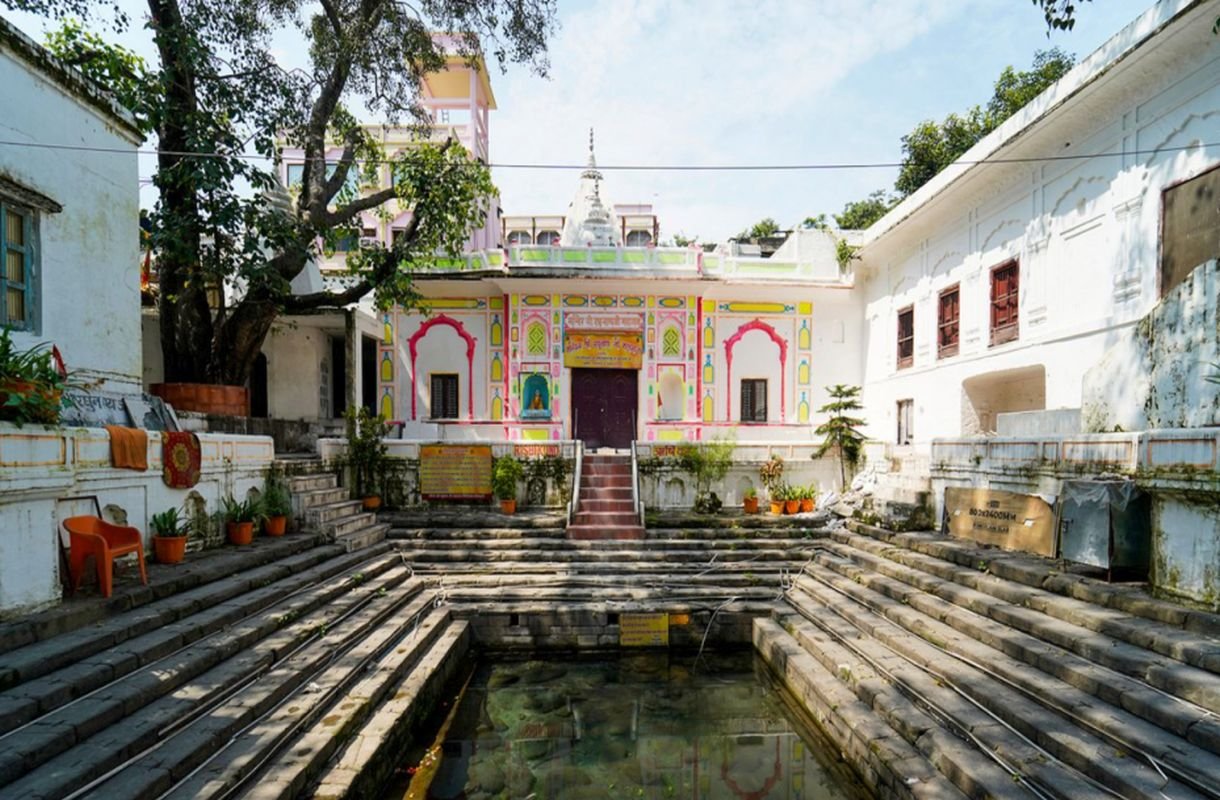 Raghunath Temple in Rishikesh with traditional architecture and a calm devotional atmosphere