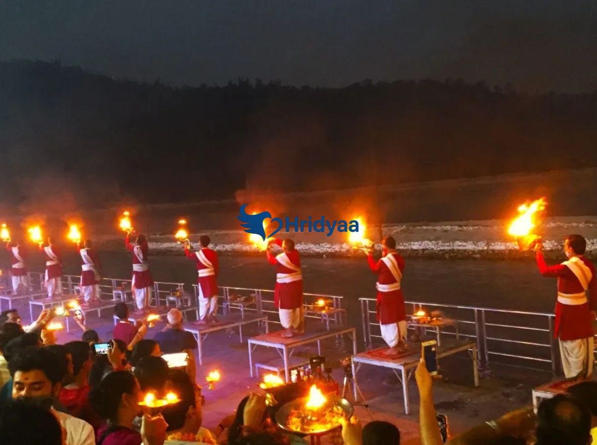 Triveni Ghat After Sunset: Understanding the Ganga Aarti Crowd